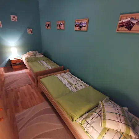 בית נופש Boros Vendeghaz *