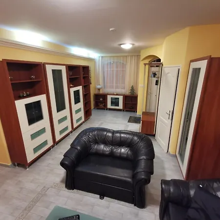 Boros Vendeghaz * אגר